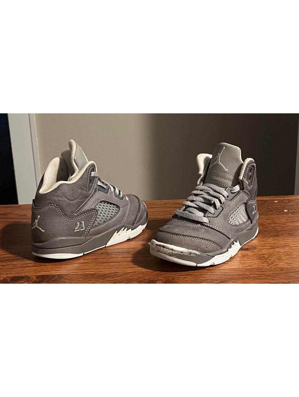 Jordan 5 Retro Wolf Grey Size 11c